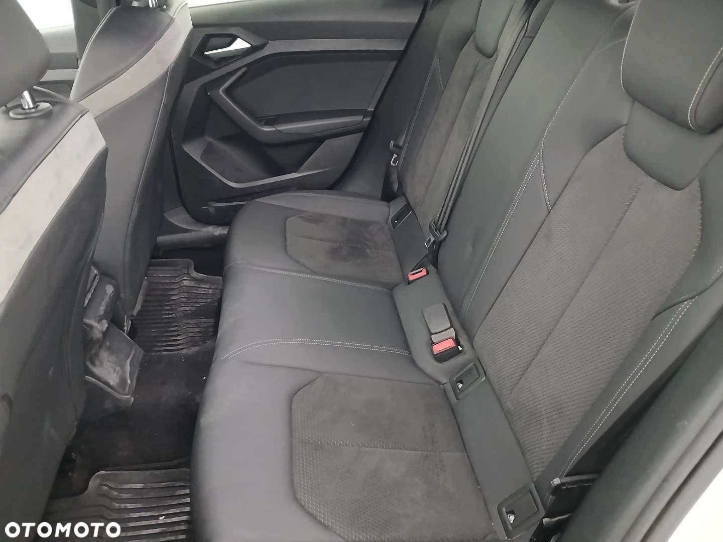Audi A1 35 TFSI S-Line S tronic - 32