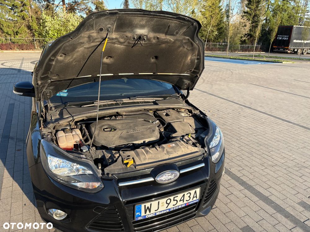 Ford Focus 1.6 EcoBoost Titanium - 17
