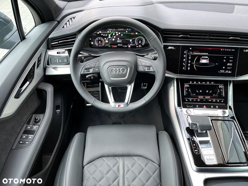 Audi Q7 - 15