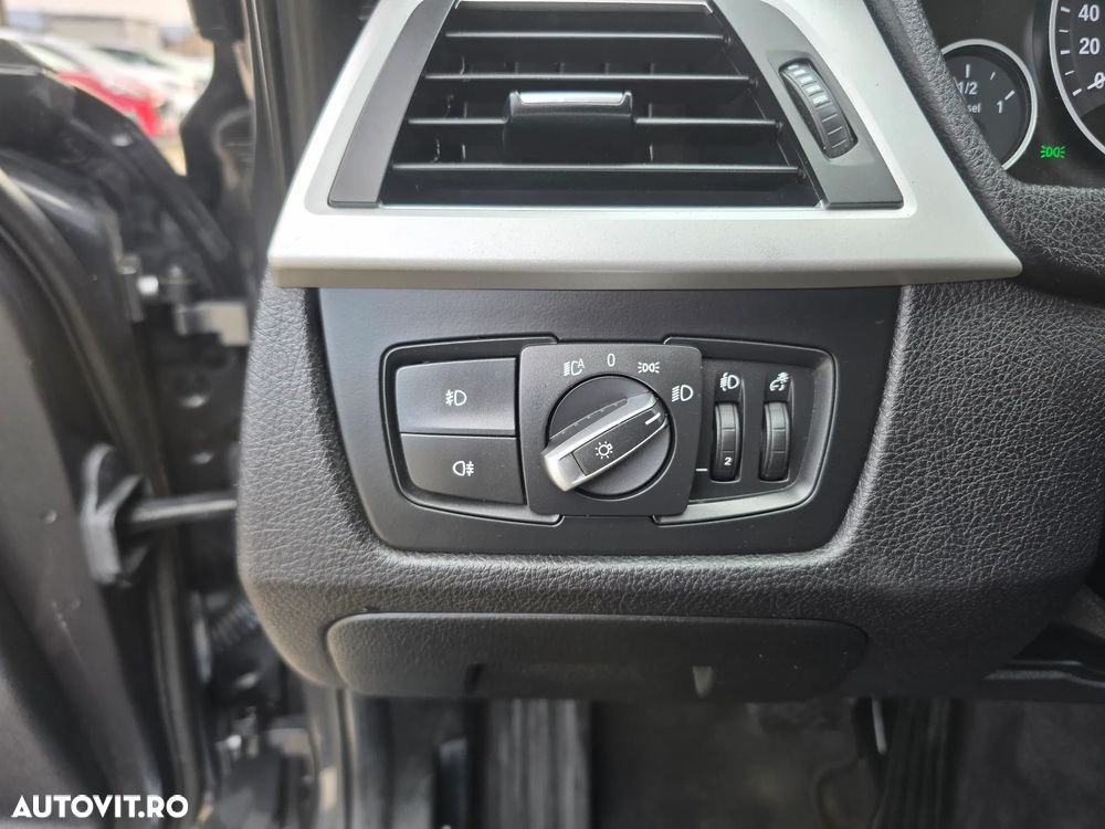 BMW Seria 3 320d DPF Aut. - 24