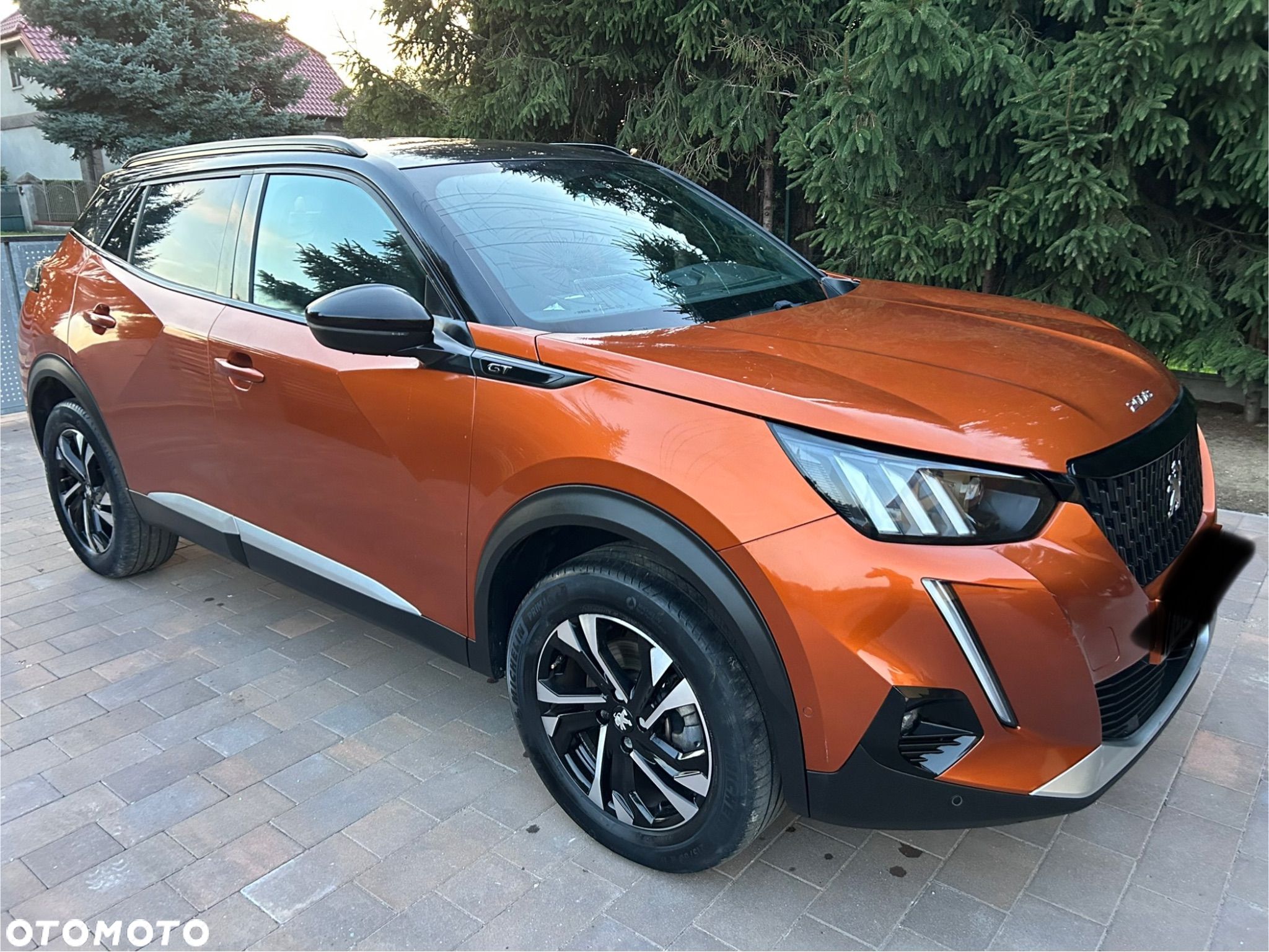 Peugeot 2008 BlueHDi 130 EAT8 GT - 1