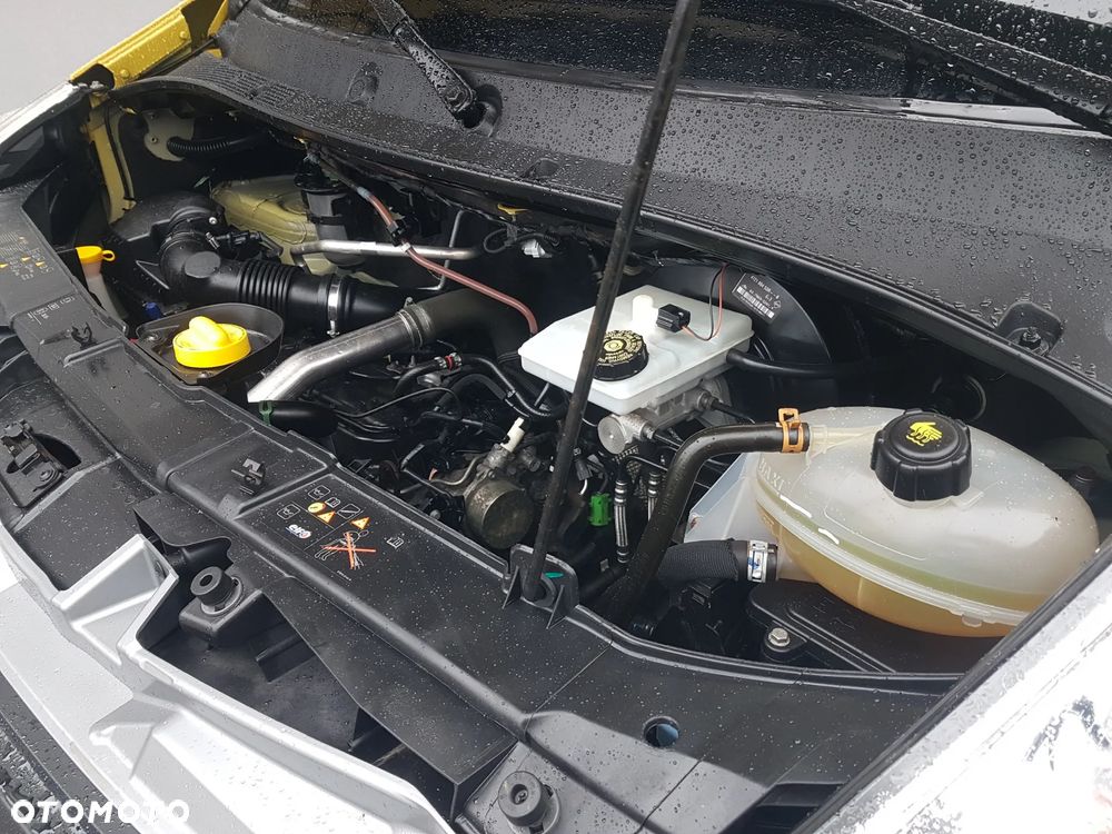 Renault MASTER KONTENER 8EP 4,23x2,23x2,24 KLIMA KRAJOWY MANUAL  6-BIEGÓW - 13