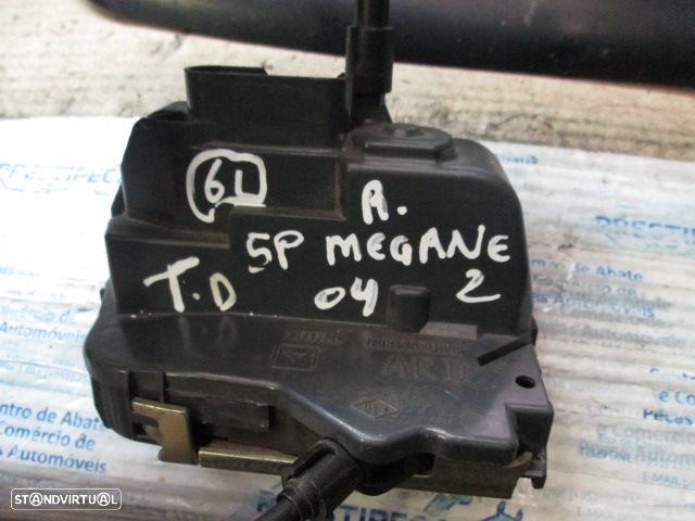Fecho S/REF061 RENAULT MEGANE 2 2004 TD ELETRICO - 1