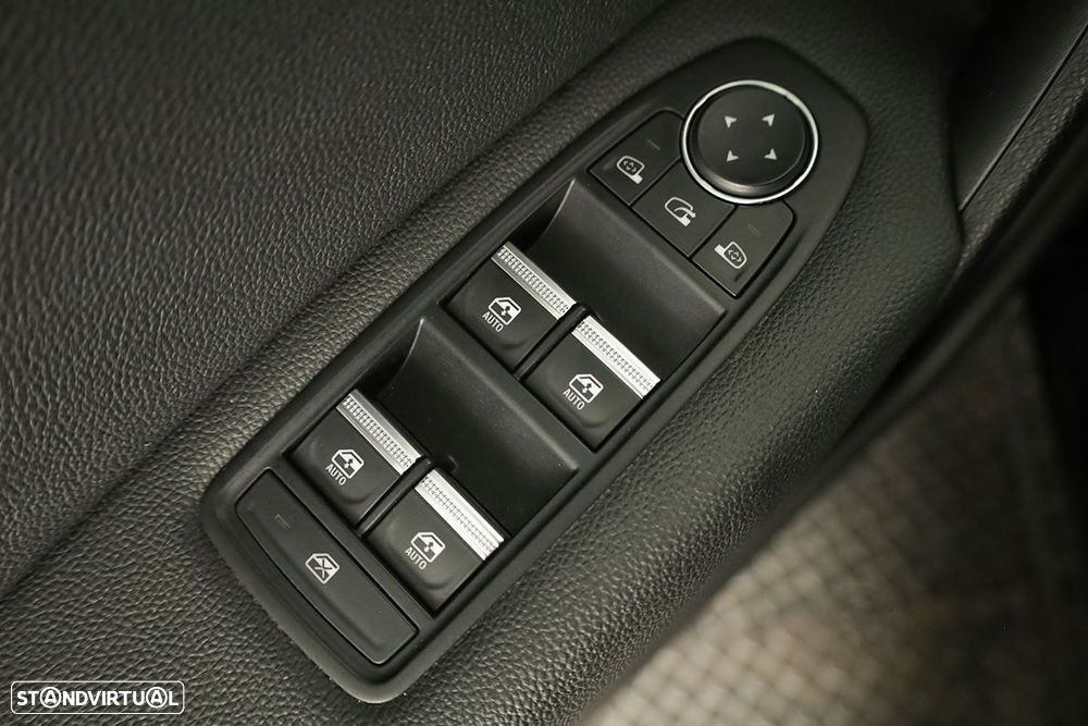 Renault Captur 1.0 TCe Techno Bi-Fuel - 22