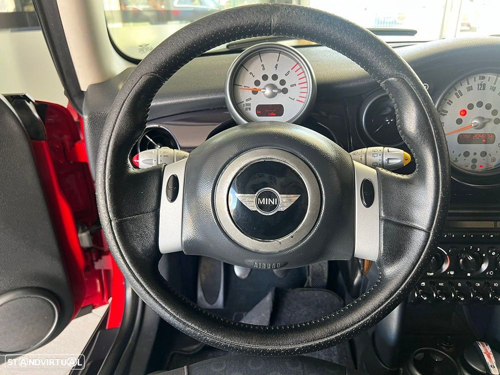 MINI 3 Portas One 1.4 D - 9
