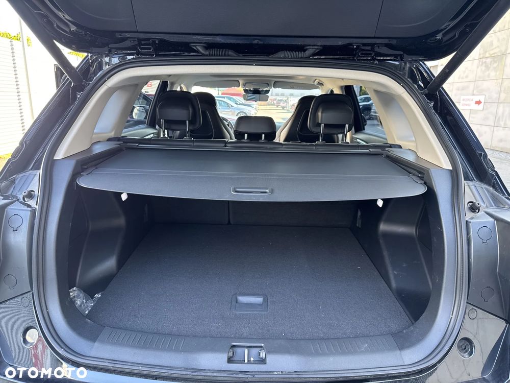 Hongqi HS3 1.5T FWD - 16