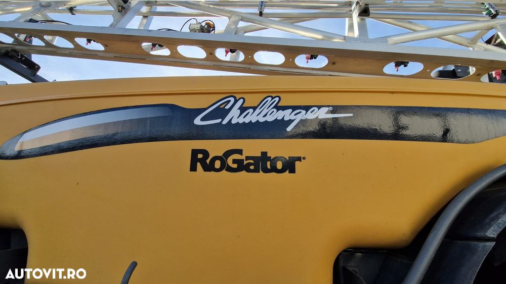Challenger ROGATOR 635 SPRAYER - 22