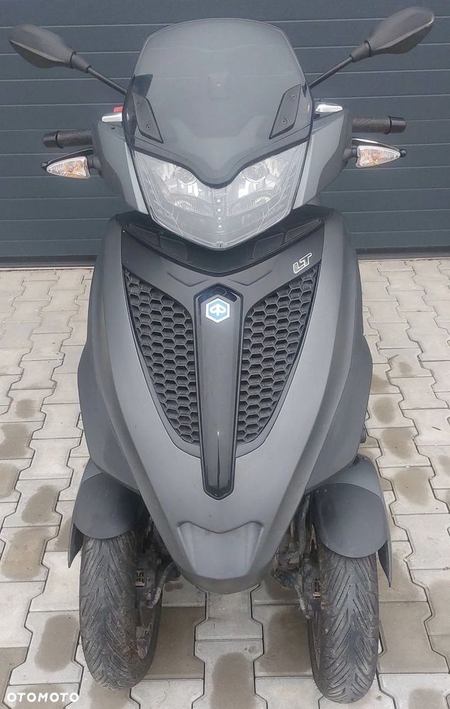 Piaggio MP-3 - 3