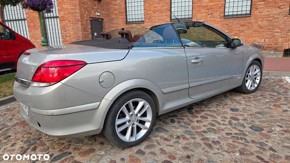 Opel Astra 1.8 Enjoy - 8
