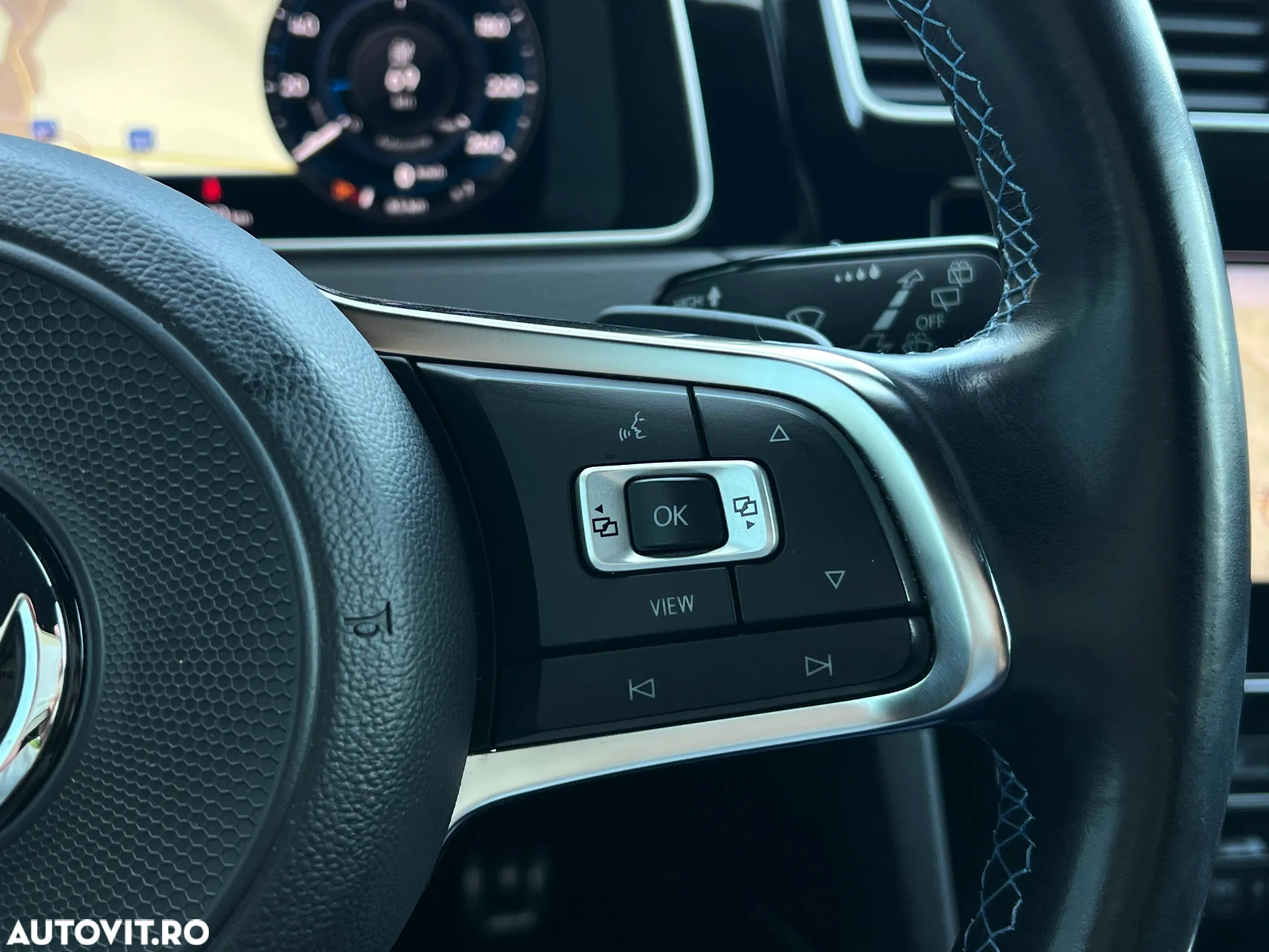 Volkswagen Golf 1.4 GTE Plug-In-Hybrid DSG - 26