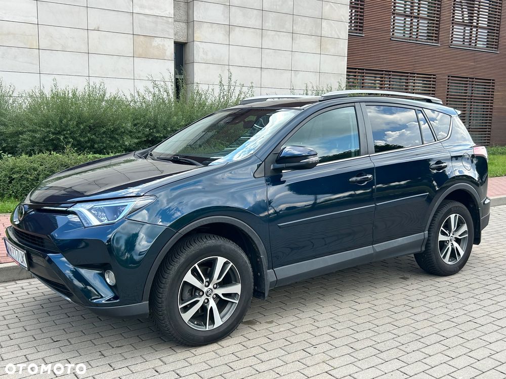 Toyota RAV4 2.5 XLE - 1