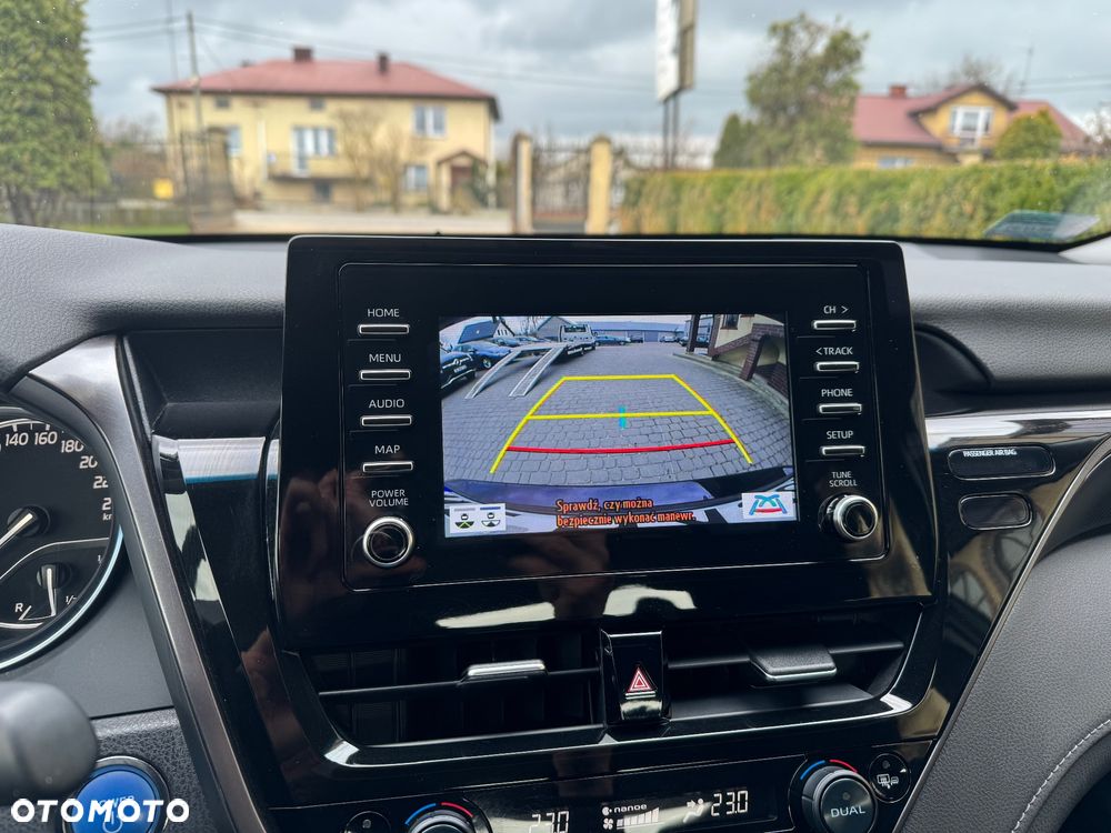 Toyota Camry 2.5 Hybrid Comfort CVT - 19