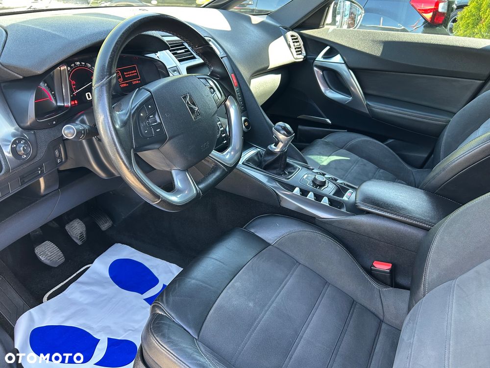 Citroën DS5 2.0 HDi SoChic - 12