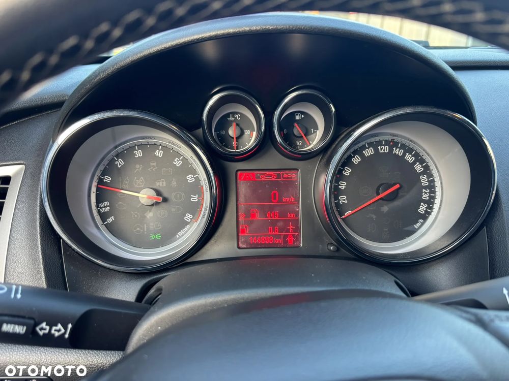 Opel Astra 1.4 T Active - 11