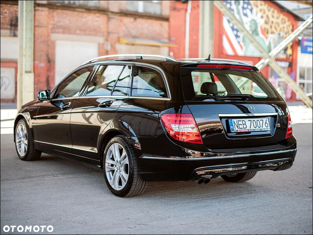 Mercedes-Benz Klasa C 180 BlueEFFICIENCY 7G-TRONIC Avantgarde - 9