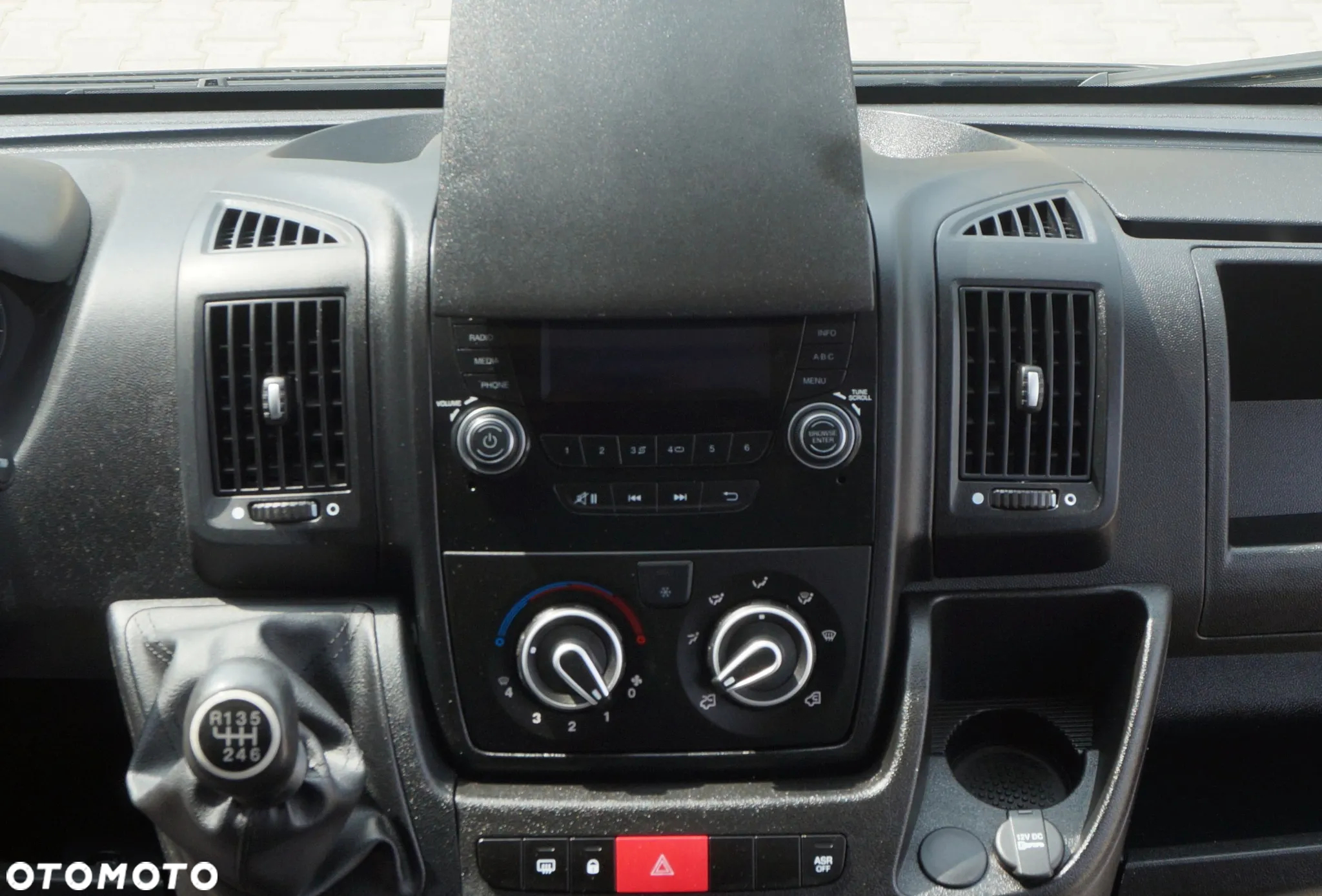 Peugeot BOXER VAN WZMOCNIONY HAK 3t. DMC.z.poj. 6500kg - 29