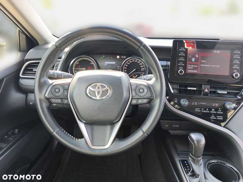Toyota Camry 2.5 Hybrid Comfort CVT - 16