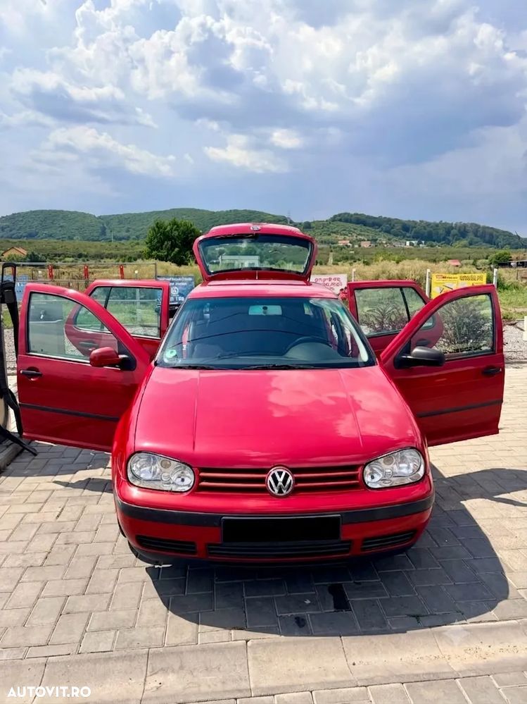 Volkswagen Golf 1.6 Comfortline - 8