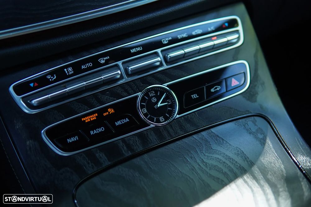 Mercedes-Benz E 220 d AMG Line - 31