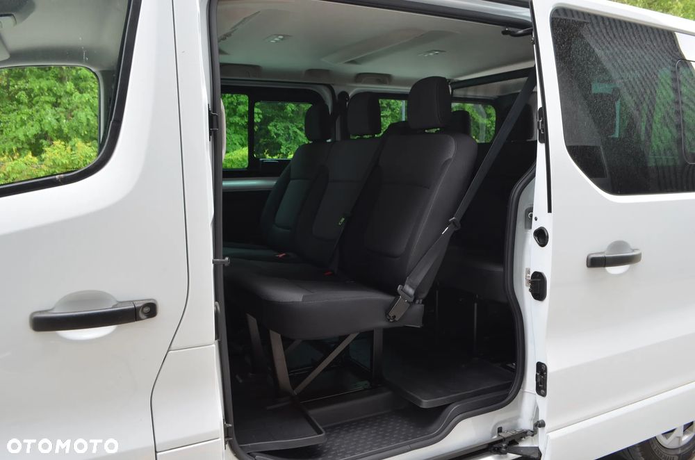 Renault Trafic - 11