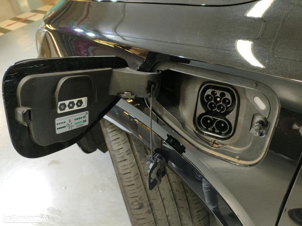 Cupra Formentor 1.5 e-Hybrid DSG - 11