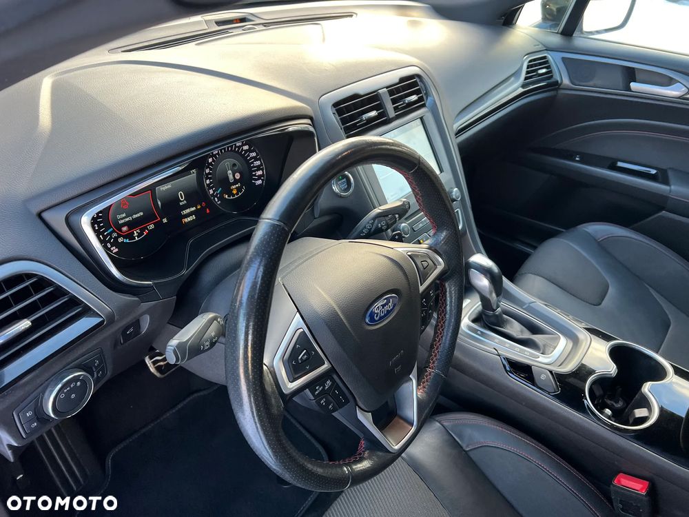 Ford Mondeo 2.0 EcoBoost STart-Stopp Autom ST-Line - 7