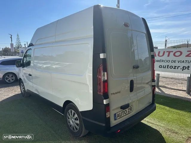 Renault TRAFIC TETO ALTO LONGA 145 CV - 4