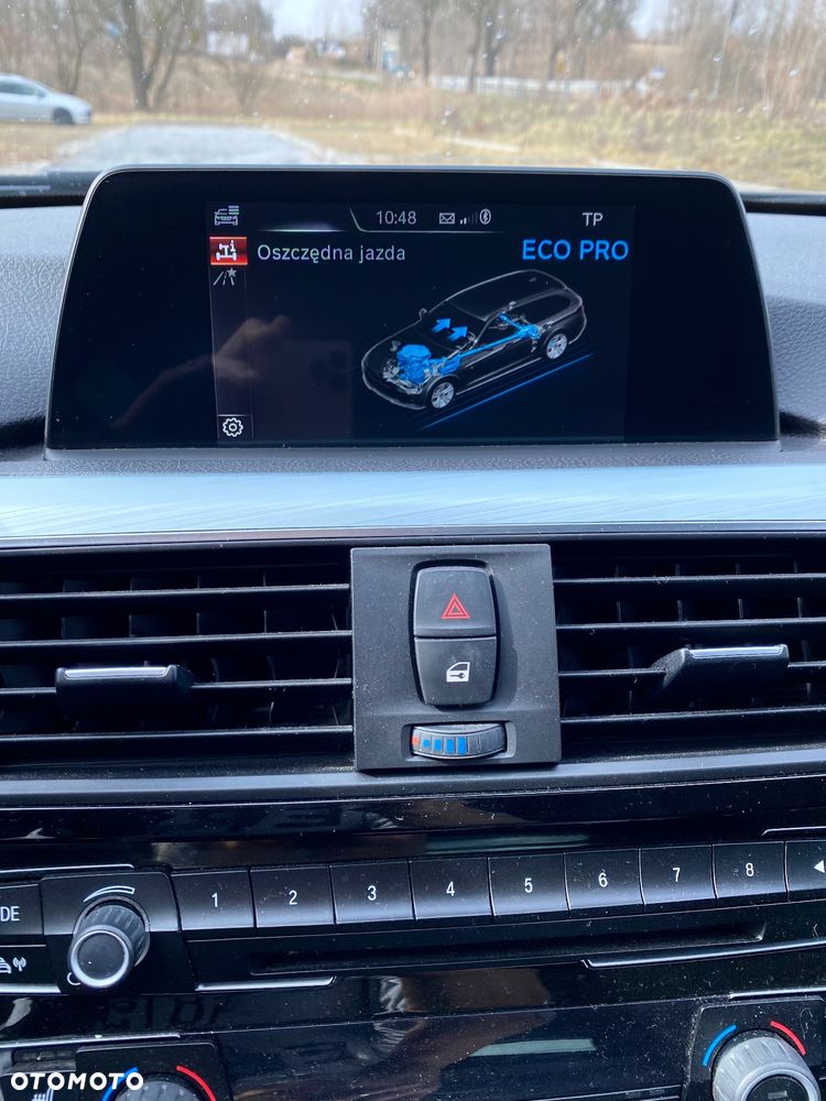 BMW Seria 3 325d DPF Edition Sport - 14