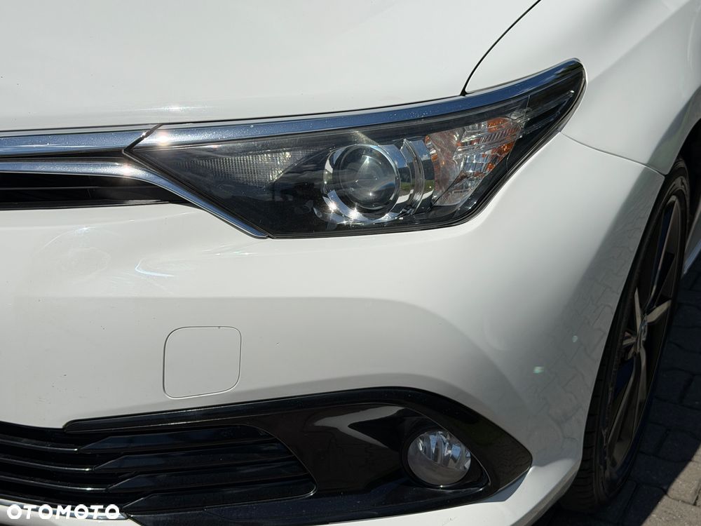 Toyota Auris 1.8 VVT-i Automatik Edition S+ - 11