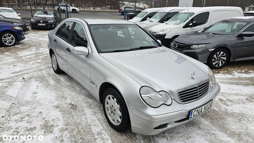 Mercedes-Benz Klasa C 200 CDI Classic - 2