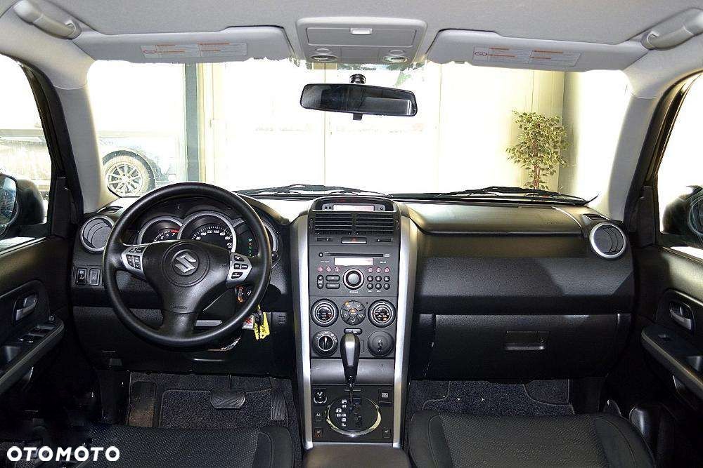 Suzuki Grand Vitara 2.0 De Luxe - 7