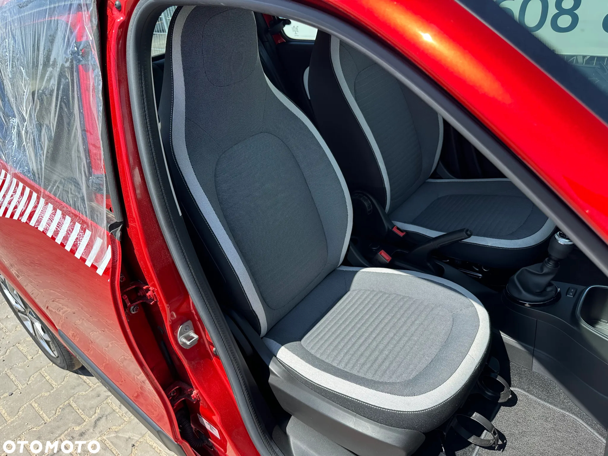 Renault Twingo SCe 75 LIMITED - 18