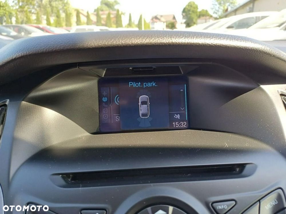 Ford Focus 1.0 EcoBoost STart-Stopp-System TITANIUM - 19
