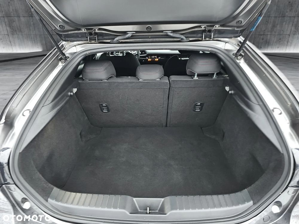 Mazda 3 e-SKYACTIV-G 122 M HYBRID HOMURA - 25