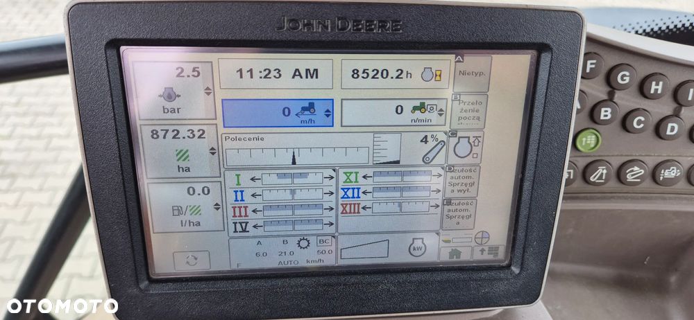 John Deere 6210R 50km/h, GPS - 13