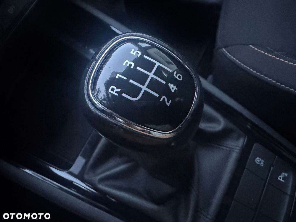 Skoda Kamiq 1.5 TSI Ambition - 17