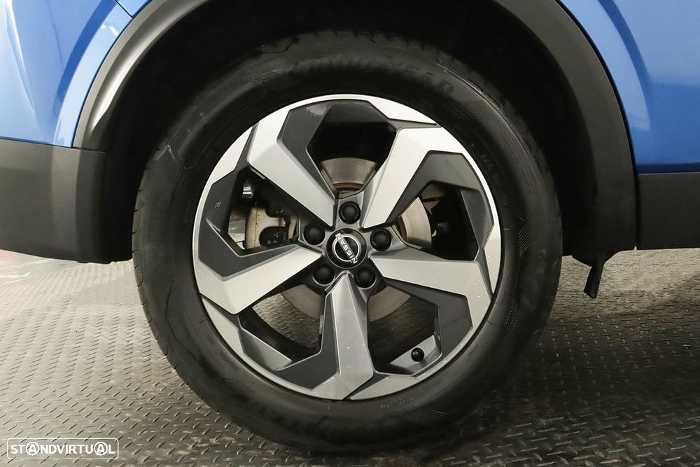 Nissan Qashqai 1.3 DIG-T N-Connecta LED Xtronic - 5