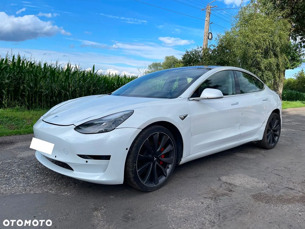 Tesla Model 3 Langstreckenbatterie Allradantrieb Dual Motor - 5