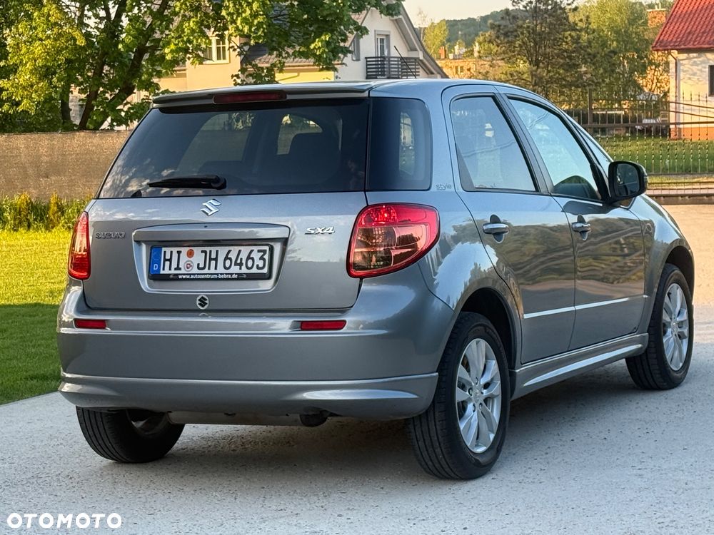 Suzuki SX4 1.6 VVT 4x2 City+ - 3