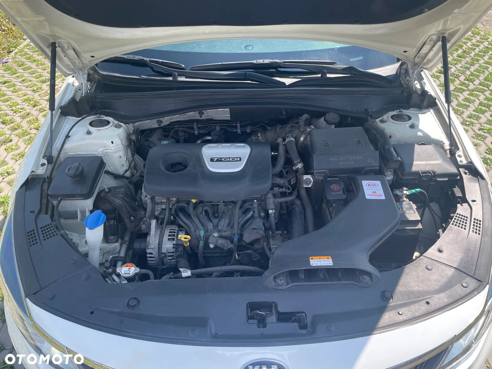 Kia Optima - 10