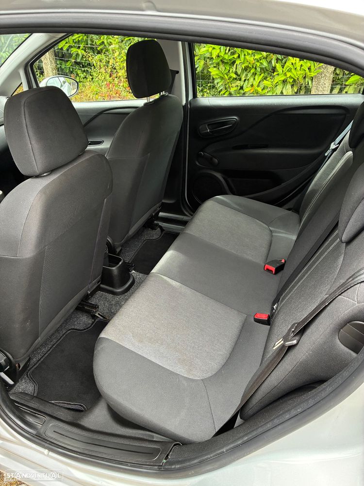 Fiat Punto 1.2 Easy S&S - 8