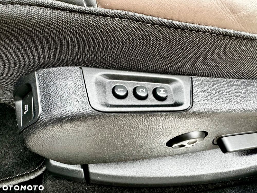 Citroën C5 Aircross Hybrid 180 e-EAT8 MAX - 36