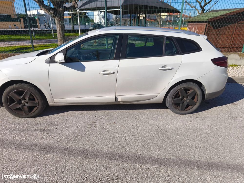 Renault Mégane - 5
