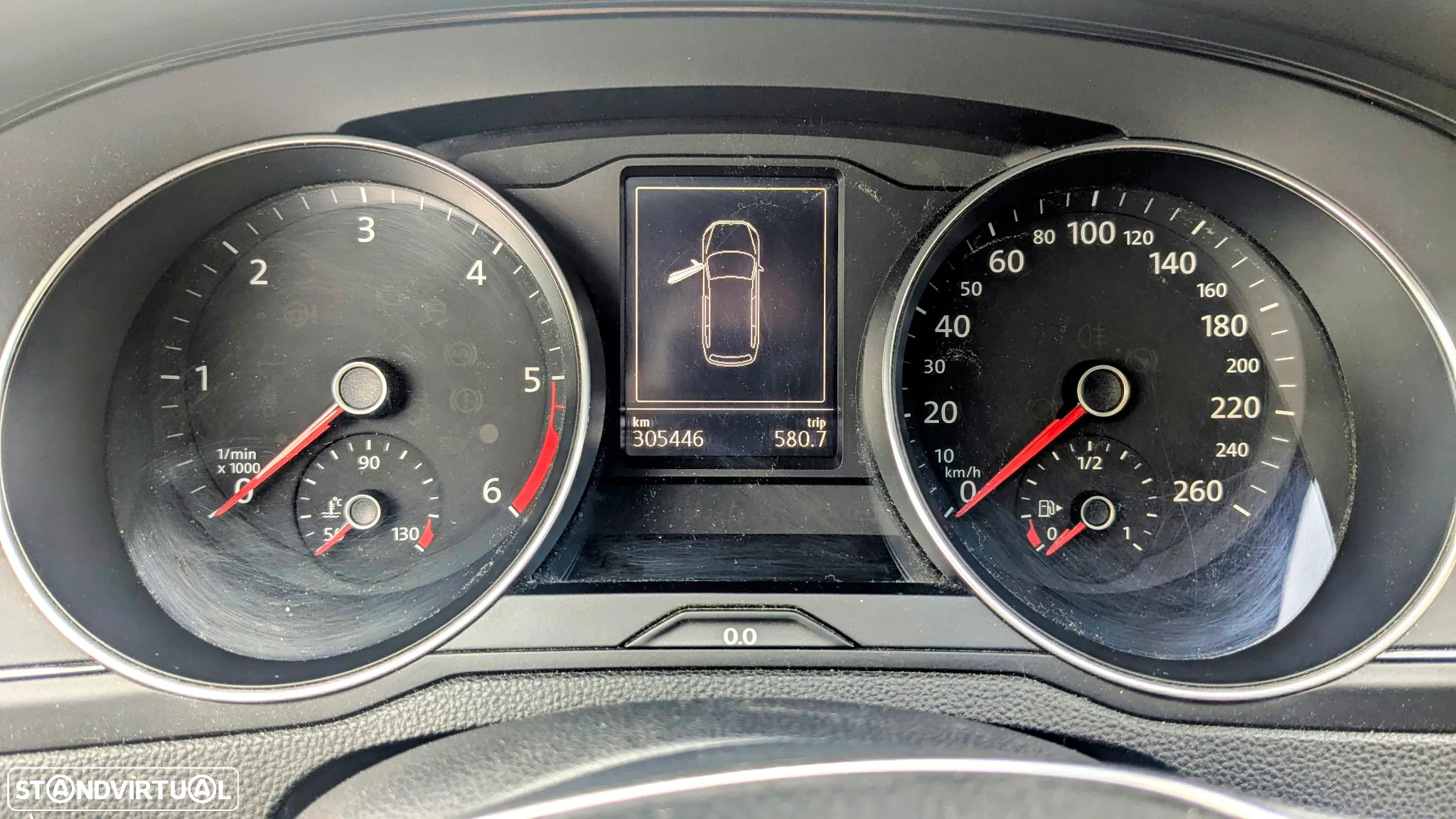 VW Passat Variant 1.6 TDI BlueMotion - 14