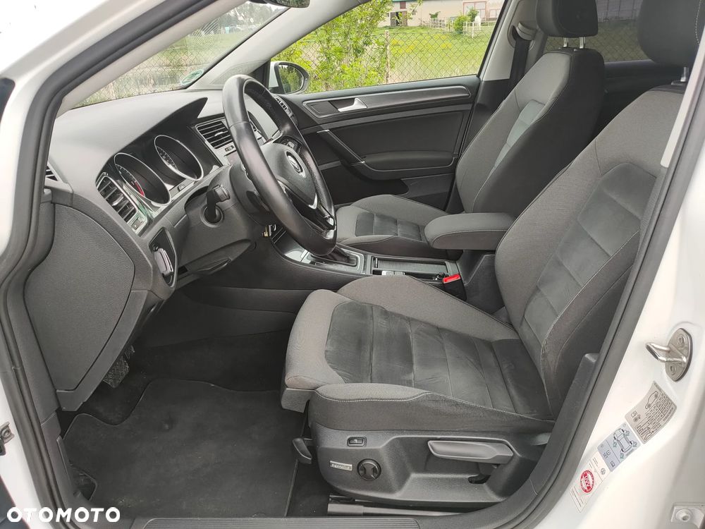 Volkswagen Golf 2.0 TDI (BlueMotion Technology) DSG Comfortline - 12