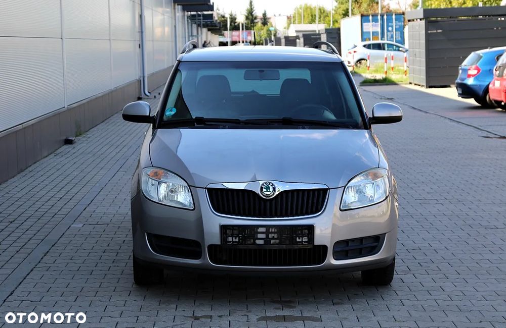 Skoda Fabia 1.4 16V Ambiente - 2