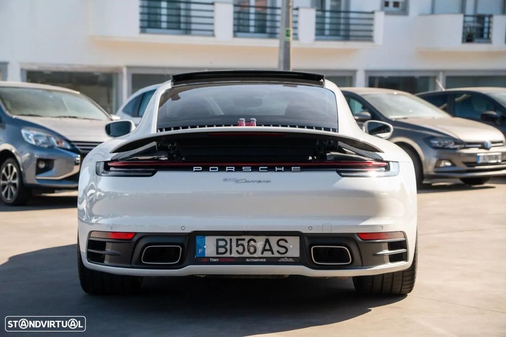 Porsche 911 (992) - 10