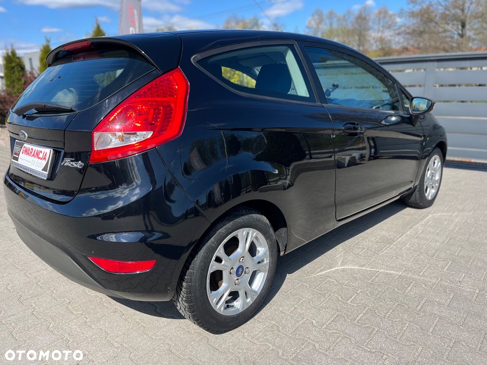 Ford Fiesta 1.25 Titanium - 10