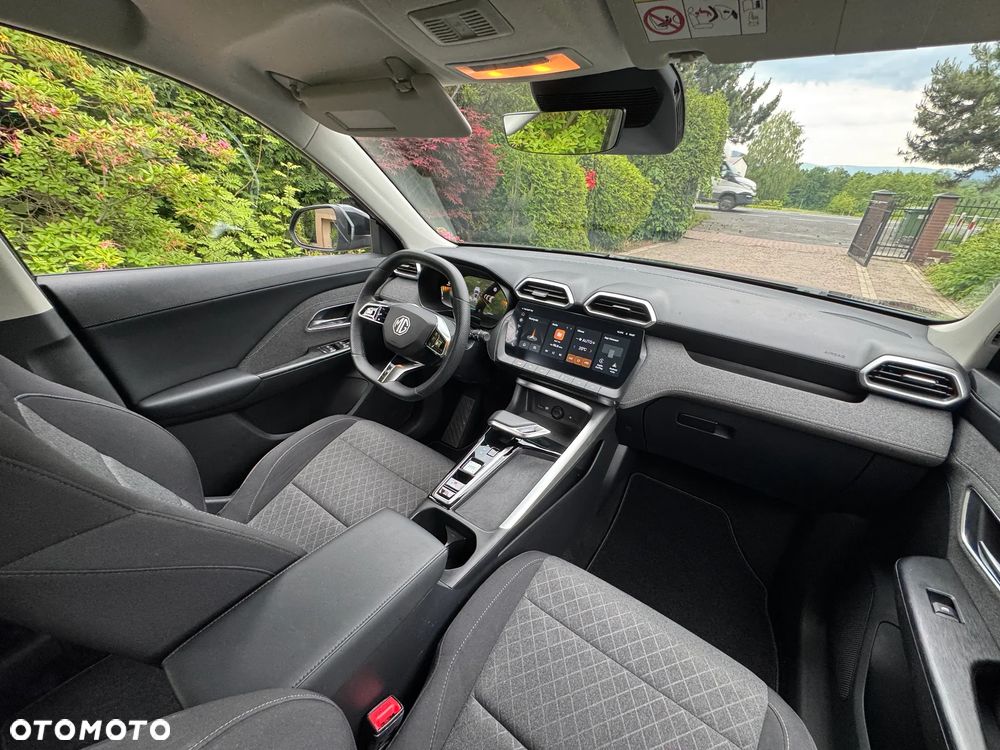 MG ZS 1.5 HEV+ Excite - 11