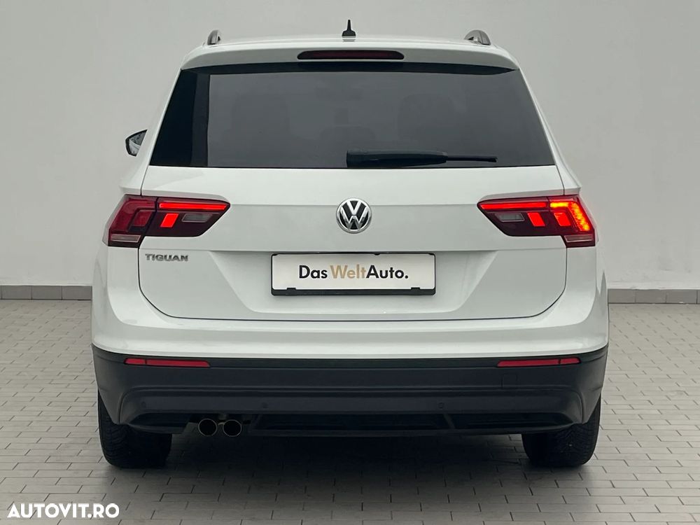 Volkswagen Tiguan 1.5 TSI ACT Comfortline - 5